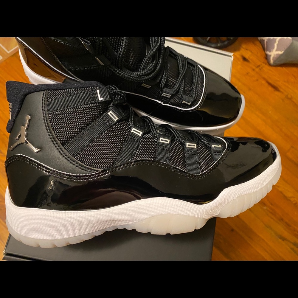 Sold!🆕 Air Jordan 11 Retro